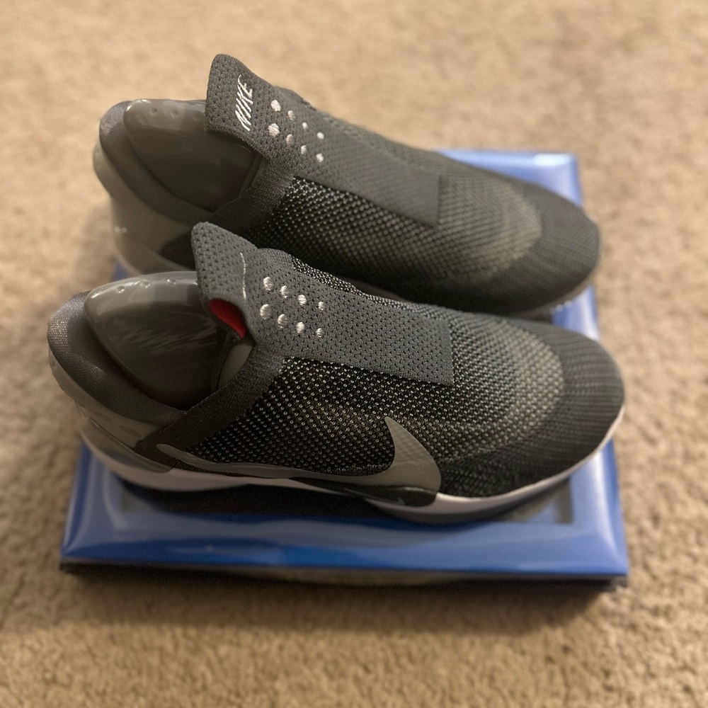 NIKE Adapt BB